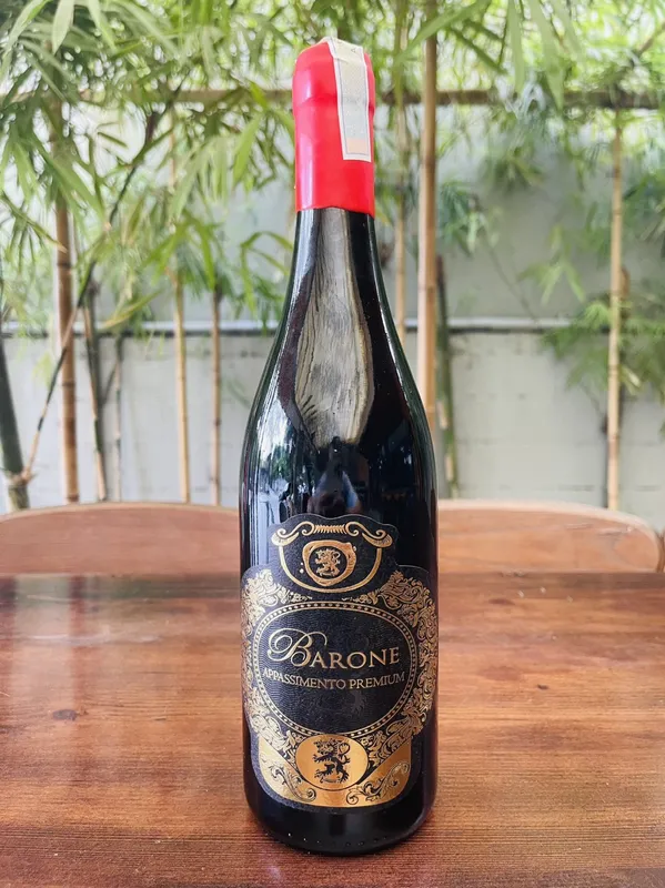 Sản phẩm z4852976663473_4f9d2f1e830d8446ef3ed3f8c047b778 — Rượu Wine Valley - Công Ty TNHH Đầu Tư Xuất Nhập Khẩu Wine Valley — MST 0316932432