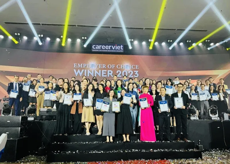 Sản phẩm Lets Talk — Công ty TNHH E-Guardian Vietnam Co., Ltd — MST 0316935144