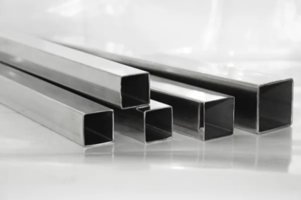 Sản phẩm hmToI_hop inox trang tri — Công Ty TNHH Thương Mại Dịch Vụ CQN — MST 0316967033