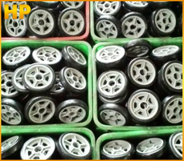 Sản phẩm Banh xe day 4 — Chén Nhựa Hòa Phát - Công Ty TNHH Sản Xuất Thương Mại ép Nhựa Hòa Phát — MST 0317032931