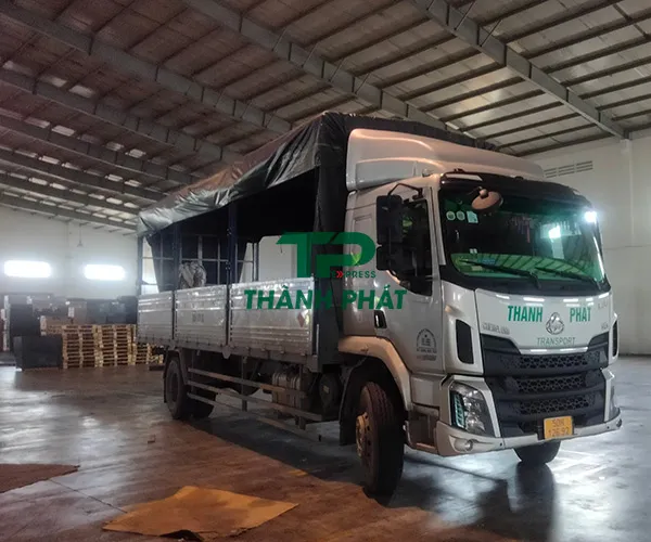 Sản phẩm dich vu chuyen kho xuong avt — Vận Tải Thành Phát Express - Công Ty TNHH TMDV Vận Tải Thành Phát Express — MST 0317048392