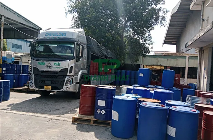Sản phẩm van chuyen hoa chat cong nghiep — Vận Tải Thành Phát Express - Công Ty TNHH TMDV Vận Tải Thành Phát Express — MST 0317048392