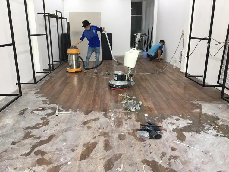 Sản phẩm Ve sinh sau xay dung — Vệ Sinh Công Nghiệp Hoàng Việt SG - Công Ty TNHH Thương Mại Dịch Vụ Phát Triển
Hoàng Việt SG — MST 0317108771