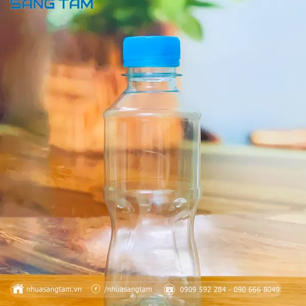 Sản phẩm chai nho nho 600x600 — Chai PET Sáng Tâm - Công Ty TNHH Sản Xuất Bao Bì Nhựa Sáng Tâm — MST 0317140831