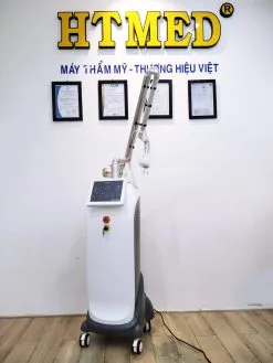 Sản phẩm Máy trị sẹo trẻ hoá âm đạo Fractional CO2 Laser Femto Derma 247x329 — Công Ty TNHH Thương Mại Dịch Vụ Kỹ Thuật HTMED — MST 0317166597