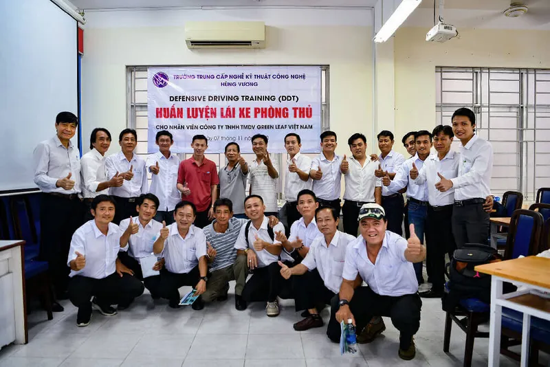 Sản phẩm lop lai xe 5 1 e1675312962198 — Công Ty TNHH Vận Tải Green Leaf Viêt Nam — MST 0317176429