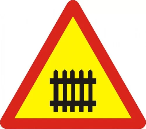 Sản phẩm bien bao giao thong giao nhau voi duong sat co rao chan w210 1 500x500 — Công Ty TNHH Thương Mại Dịch Vụ Mỹ Anh Safety — MST 0317179885