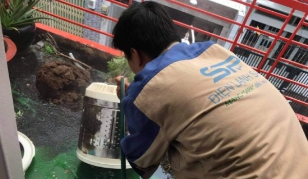Sản phẩm ve sinh may giat — Công Ty TNHH Điện Lạnh Sapa — MST 0317245464