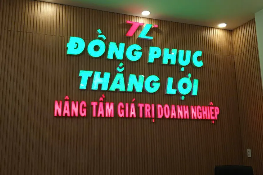 Sản phẩm dong phuc thang loi — May Mặc Thắng Lợi - Công Ty Cổ Phần Sản Xuất Thương Mại May Mặc Thắng Lợi — MST 0317287305