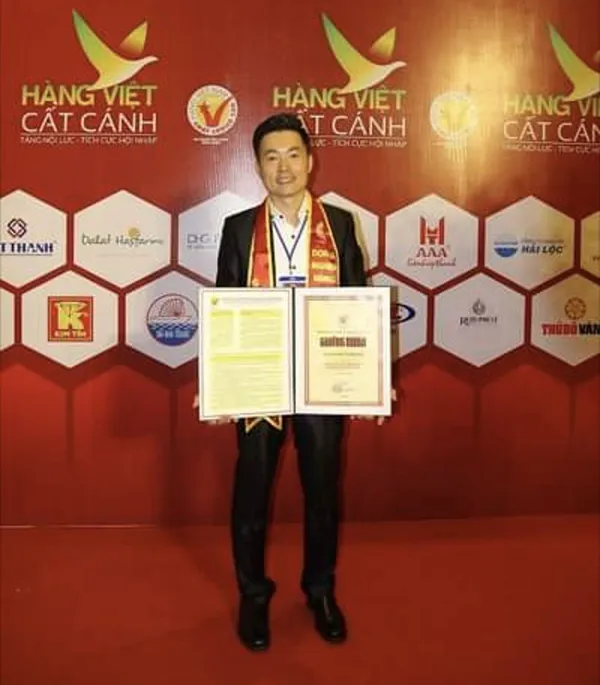 Sản phẩm giai thuong 1 — Công Ty TNHH Sản Xuất Thương Mại Xuất Nhập Khẩu Chỉ May Thuận Phát — MST 0317314830
