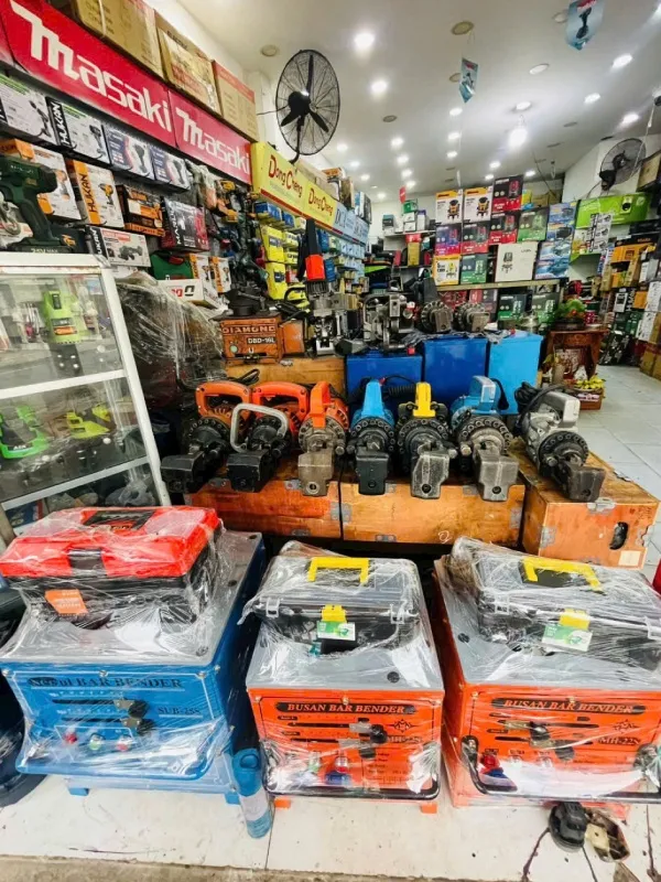 Sản phẩm Hinh anh cong ty 4 — Thiết Bị Xây Dựng Điện Cơ Tùng - Công Ty TNHH Thương Mại Điện Cơ Tùng — MST 0317387282