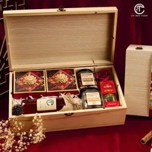 Sản phẩm set qua tang ctbee tet 00032 300x300 — Công Ty TNHH CT Bee Farm — MST 0317458085