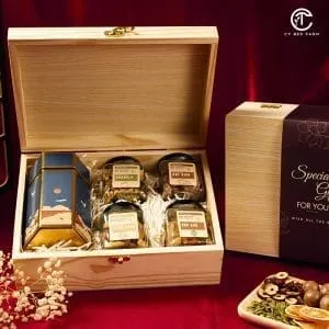 Sản phẩm set qua tang ctbee tet 00033 300x300 — Công Ty TNHH CT Bee Farm — MST 0317458085