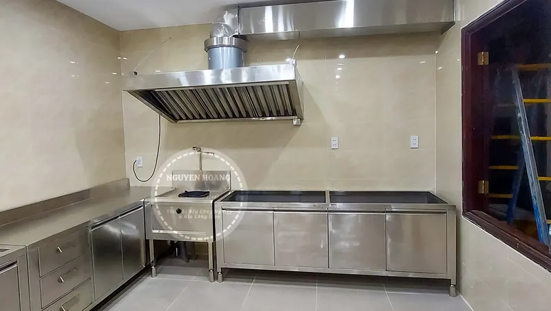 Sản phẩm thiet ke bep a tron goi tiet kiem chi phi nang tam hieu qua inox nguyen hoang 4570 — Công Ty TNHH Sản Xuất Thiết Bị Inox Nguyễn Hoàng — MST 0317501365