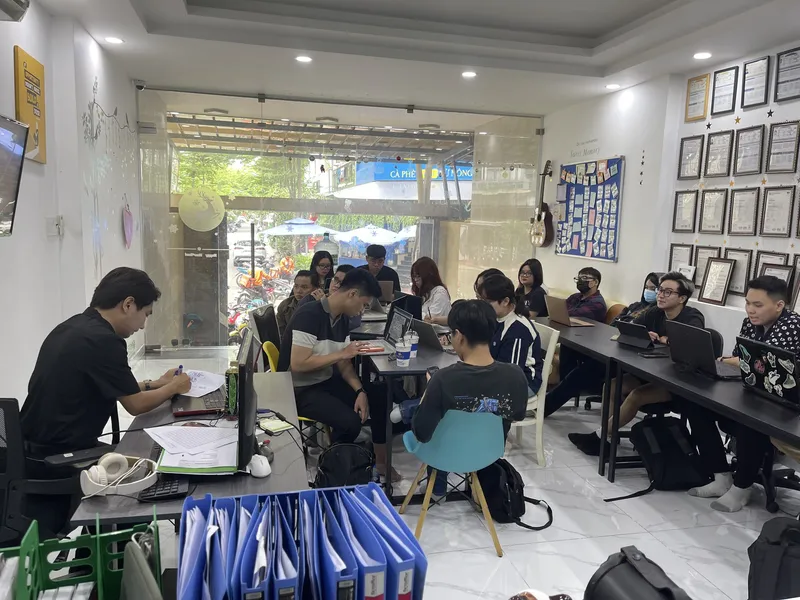 Sản phẩm z4431567899351_6ebdc1443162a1f99c1b926295ada702 — Công Ty TNHH AVTALENT — MST 0317505962