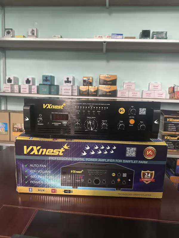 Sản phẩm ampli v4 vxnest cong suat tai 400 loa ru_s2539 — Công Ty Thương Mại XNK Yến Vũ Xuân — MST 0317541135
