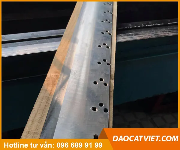 Sản phẩm 26 — Dao Cắt Công Nghiệp Việt - Công Ty THHH Dao Cắt Công Nghiệp Việt — MST 0317648745