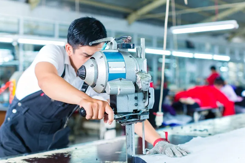 Sản phẩm cat vai gia cong — Công Ty TNHH Sản Xuất Thương Mại Dịch Vụ Trâm Anh — MST 0317673188