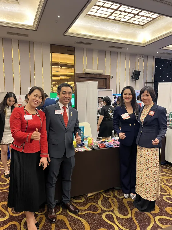 Sản phẩm z5475231653669 9e394993b8249b9e8309355e6697dccc — Công Ty TNHH MTV Kim Bình — MST 0317705249