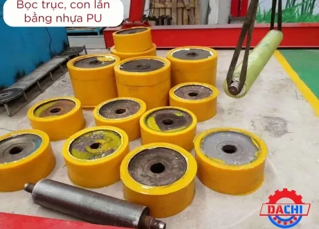 Sản phẩm boc truc con lan roller bang pu polyurethane 4284 — Công Ty TNHH Cơ Khí Công Nghiệp Dachi — MST 0317843739