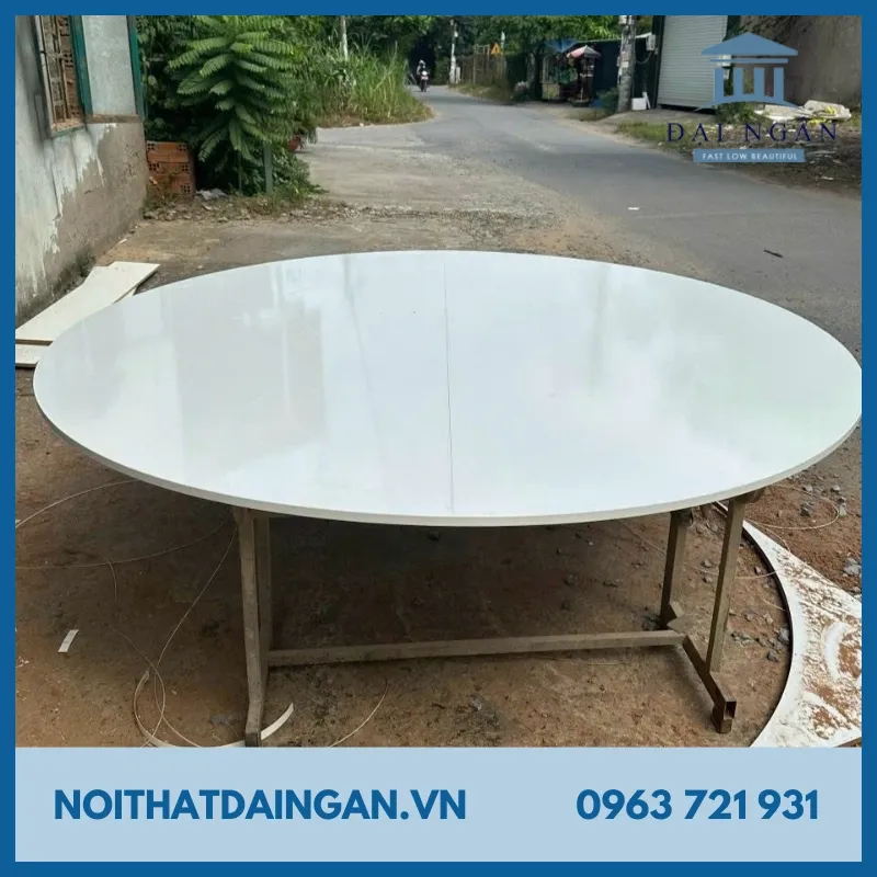 Sản phẩm chn5tg3zrz70qky093ay534xqtfb_mat ban tron nha hang tiec cuoi 1m8 mat go chua bao gom chan ban la mot trong nhung loai ban nha mat go duoc nguoi tieu dung ua chong nhat — Công Ty TNHH Nội Thất Đại Ngân — MST 0318079481