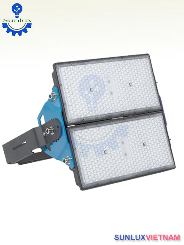 Sản phẩm den pha led PP03 — Công Ty TNHH Cơ Khí Điện Chiếu Sáng SUNLUX Việt Nam — MST 0318280461