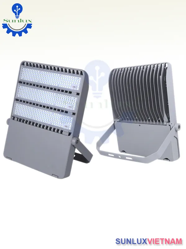 Sản phẩm den pha led SX01 — Công Ty TNHH Cơ Khí Điện Chiếu Sáng SUNLUX Việt Nam — MST 0318280461