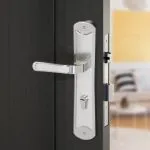 Sản phẩm khoa tay gat 150x150 — Công Ty TNHH Đầu Tư Xuất Nhập Khẩu Kim Nam Tiến — MST 0318290117