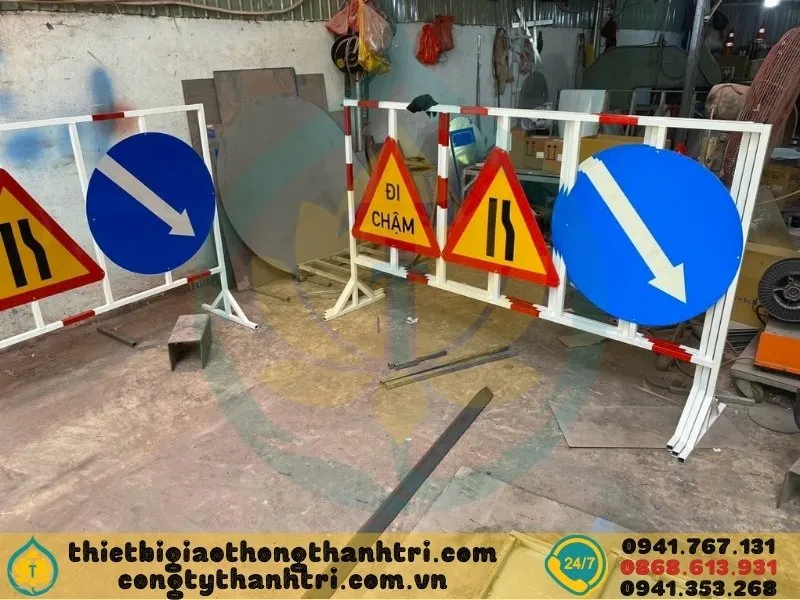 Sản phẩm san xuat bien bao giao thong tai xuong cty tnhh thanh tri moi nhat 1 — Công Ty TNHH Thành Tri — MST 0318371486