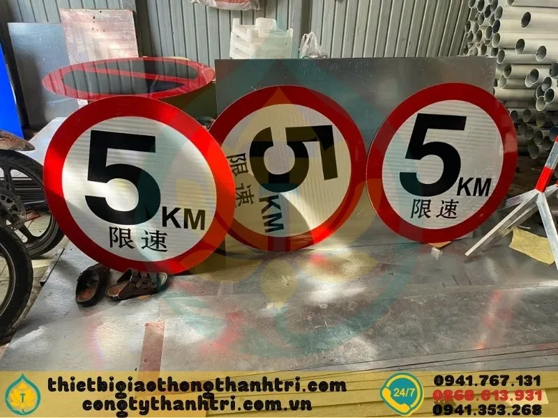 Sản phẩm san xuat bien bao giao thong tai xuong cty tnhh thanh tri moi nhat 2 — Công Ty TNHH Thành Tri — MST 0318371486