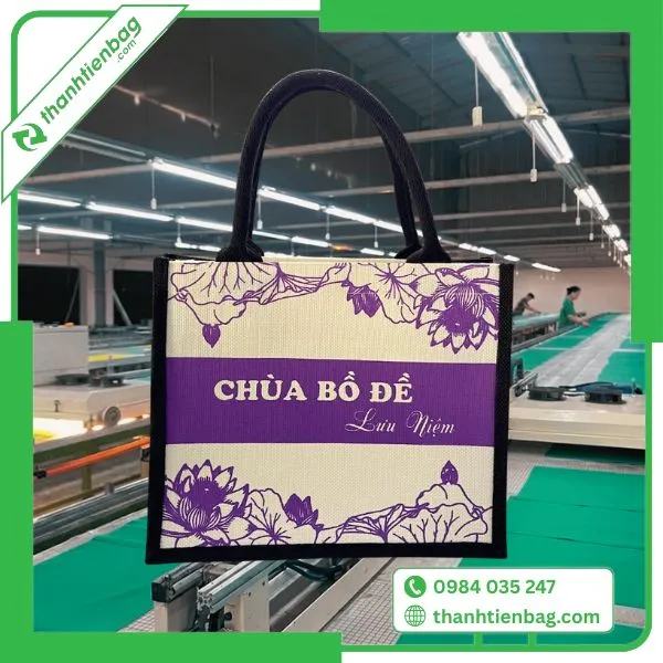 Sản phẩm tui vai day phat giao — Công Ty TNHH Dệt May Thành Tiến — MST 0318636848
