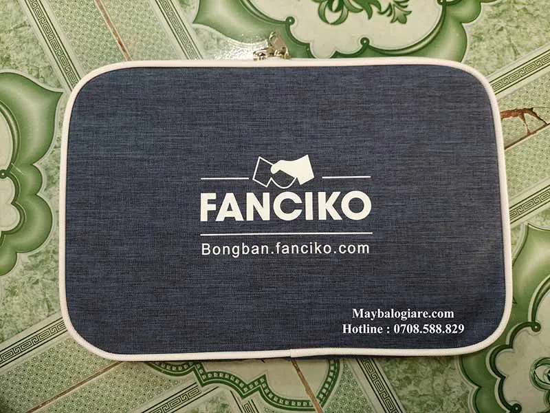 Sản phẩm TUI VỢT BÓNG BÀN FANCIKO MẶT TRƯỚC — Công Ty TNHH XNK May Balo Túi Xách Thiên Phú — MST 0318763677