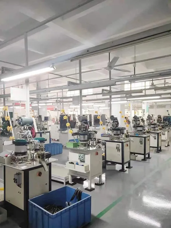 Sản phẩm Nha may 5 — Dây Khóa Kéo Tinh Việt - Công Ty TNHH Thương Mại Quốc Tế Tinh Việt — MST 0318797203