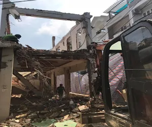 Sản phẩm thao do nha quan binh tan thu mua xac nha len 80 9446 1 300x250 — Công Ty TNHH Cơ Giới An Phong Phát — MST 0318857438