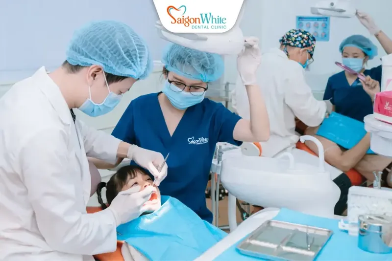 Sản phẩm nha khoa tre em_11zon 1 1024x683 — Nha Khoa Sài Gòn White - Công Ty TNHH Nha Khoa Sài Gòn White — MST 0318885153