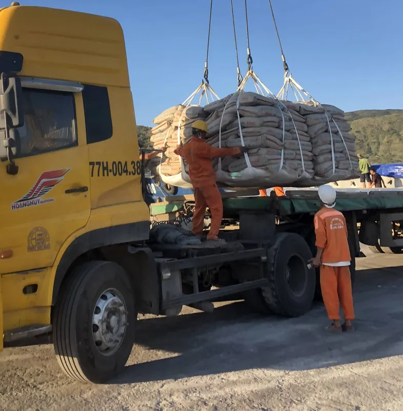 Sản phẩm xi_mang_tai_cang — Công Ty Cổ Phần Vicem Vật Liệu Xây Dựng Đà Nẵng — MST 0400101820