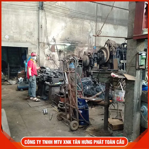 Sản phẩm IMG20191122080626 — Máy Trộn Bê Tông Hưng Phát Toàn Cầu - Công Ty Trách Nhiệm Hữu Hạn Một Thành Viên
Xuất Nhập Khẩu Tân Hưng Phát Toàn Cầu — MST 0400128540