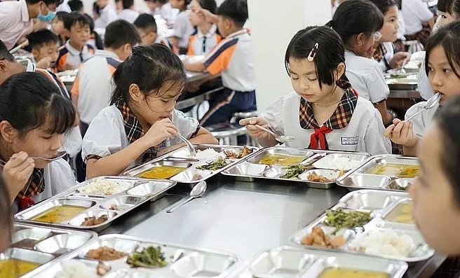 Sản phẩm cung cap xuat an truong hoc — Suất Ăn Công Nghiệp An Thạnh - Công Ty TNHH An Thạnh — MST 0400542007