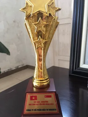 Sản phẩm cup nha lanh dao tieu bieu asean 11553528318824104102 — Xây Dựng VINADCO - Công Ty Cổ Phần Đầu Tư VINADCO — MST 0400553714