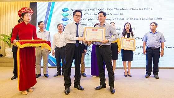 Sản phẩm thuong hieu dai viet vung manh 11551688420285603151 — Xây Dựng VINADCO - Công Ty Cổ Phần Đầu Tư VINADCO — MST 0400553714