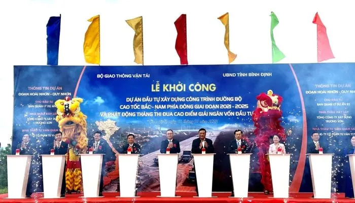 Sản phẩm 03Cao Toc Bac Nam Hoai Nhon Qui Nhon 700x400 — Thép Tân Khang - Công Ty Cổ Phần Xây Lắp Và Thương Mại Dịch Vụ Tân Khang — MST 0400775019