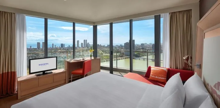 Sản phẩm Novotel Danang Premier Han River Executive Coner_02 724x357 — Khách sạn Novotel Danang Premier Han River - Công Ty TNHH Mặt Trời Sông Hàn — MST 0401337219