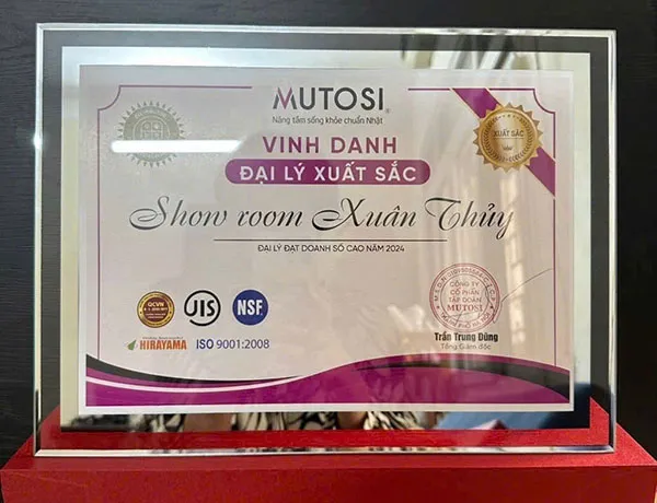 Sản phẩm bang vinh danh pha le _ ttv 001 7 — Quà Tặng Tinh Tế Việt - Công Ty TNHH Tinh Tế Việt — MST 0401534961