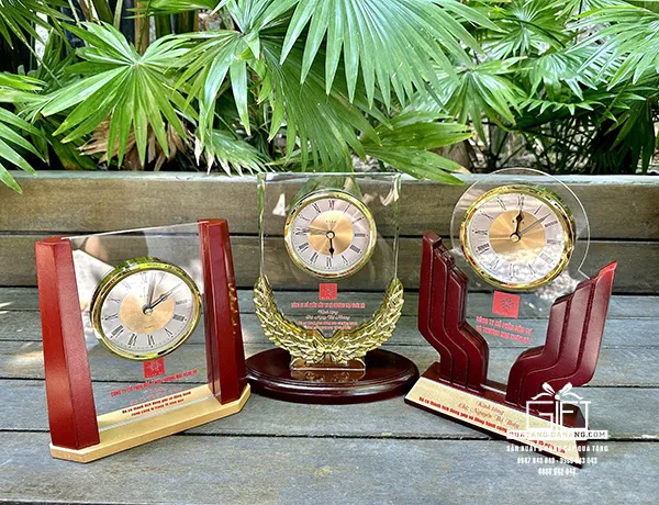 Sản phẩm bieu trung pha le _ ttv 0137 2 — Quà Tặng Tinh Tế Việt - Công Ty TNHH Tinh Tế Việt — MST 0401534961