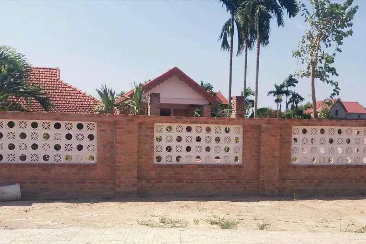 Sản phẩm thi cong gach thong gio 007 — Công Ty TNHH Dịch Vụ Gia Đình Đà Nẵng — MST 0401583207