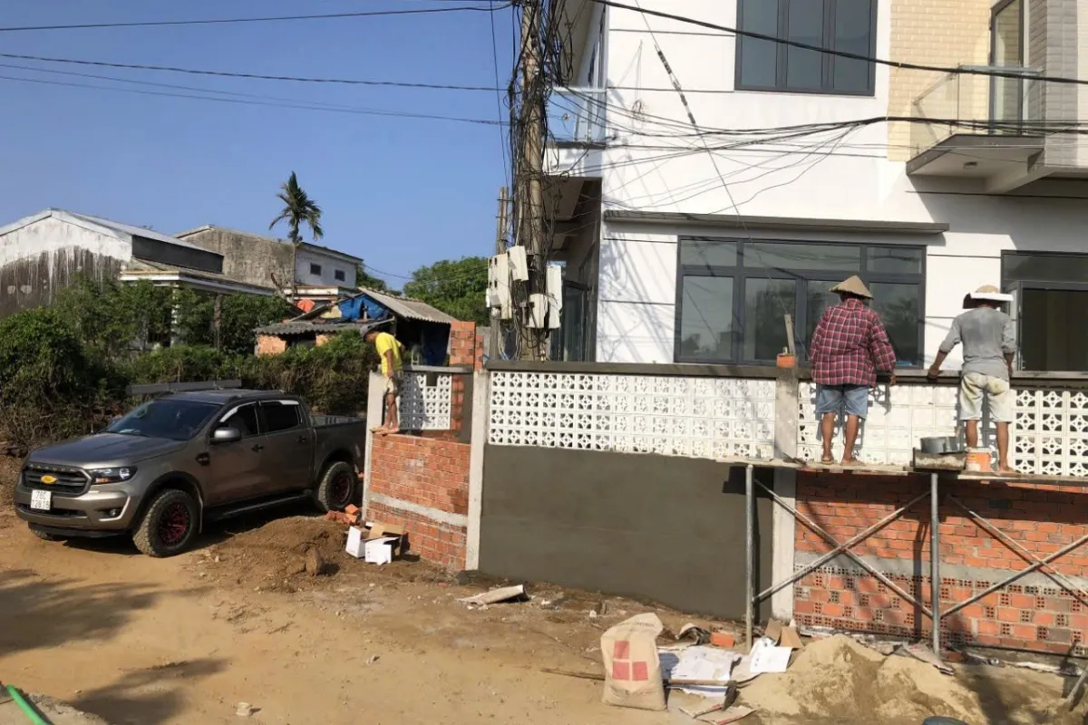 Sản phẩm thi cong gach thong gio 037 — Công Ty TNHH Dịch Vụ Gia Đình Đà Nẵng — MST 0401583207