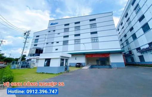 Sản phẩm ve sinh cong nghiep huyen hoa vang da nang — Công Ty TNHH Vệ Sinh Công Nghiệp 5S — MST 0401599408