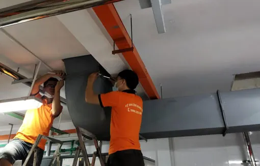 Sản phẩm ve sinh ong khoi tai da nang — Công Ty TNHH Vệ Sinh Công Nghiệp 5S — MST 0401599408