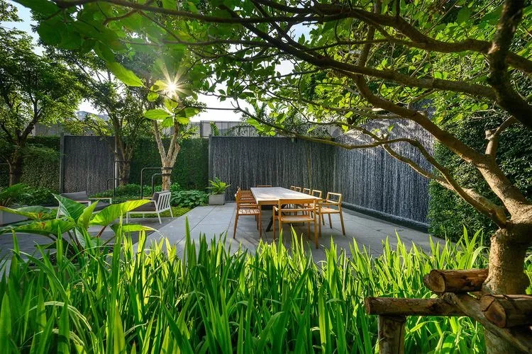 Sản phẩm z2964800811930_219288dc5afe59547ee2167d50c7a8dd — Công Ty TNHH Một Thành Viên Bình Garden — MST 0401681701