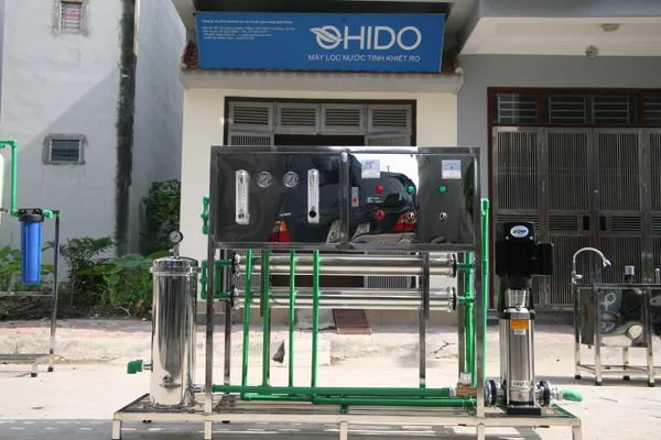 Sản phẩm day chuyen loc nuoc 1000l — Công Ty TNHH Thương Mại Và Môi Trường Công Nghệ Đà Thành Lợi — MST 0401755569